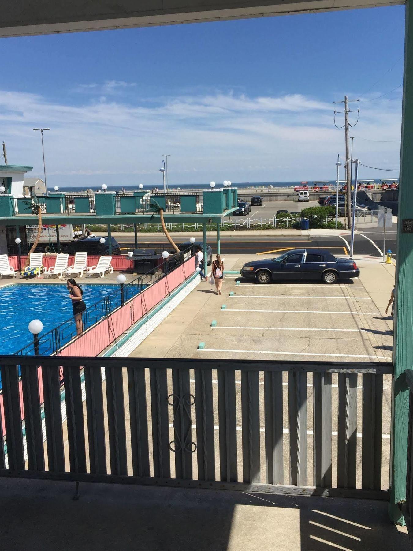 The Beach House Wildwood Exterior photo